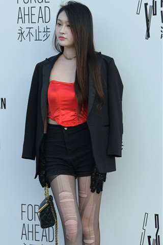 极品长腿黑色丝美女